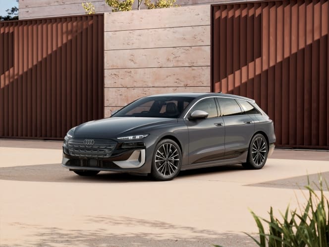 電動自動車　Audi Audi e-tronスペシャルサイト