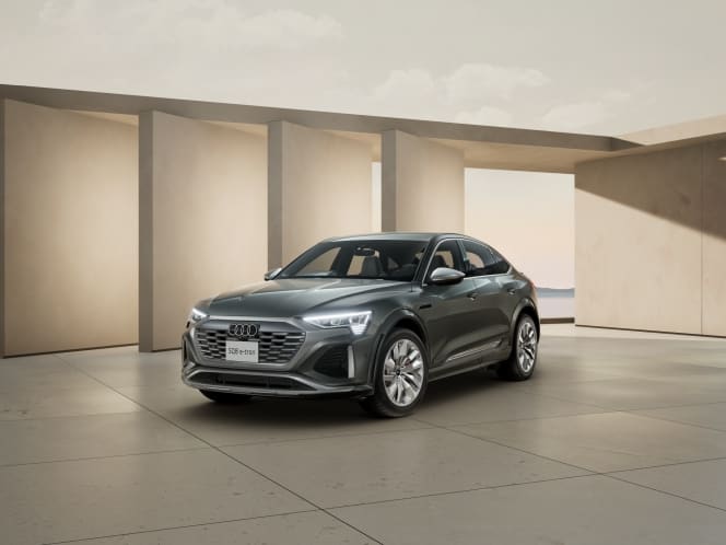 Audi Q4 e-tron｜Audi e-tronスペシャルサイト