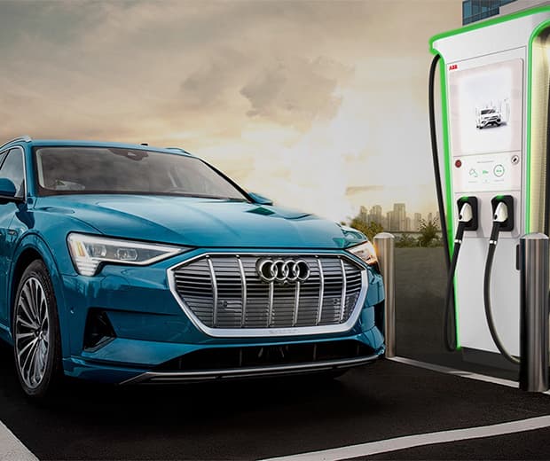 アウディの新型電動SUVは航続641kmに、『Q6 e-tron』新写真を