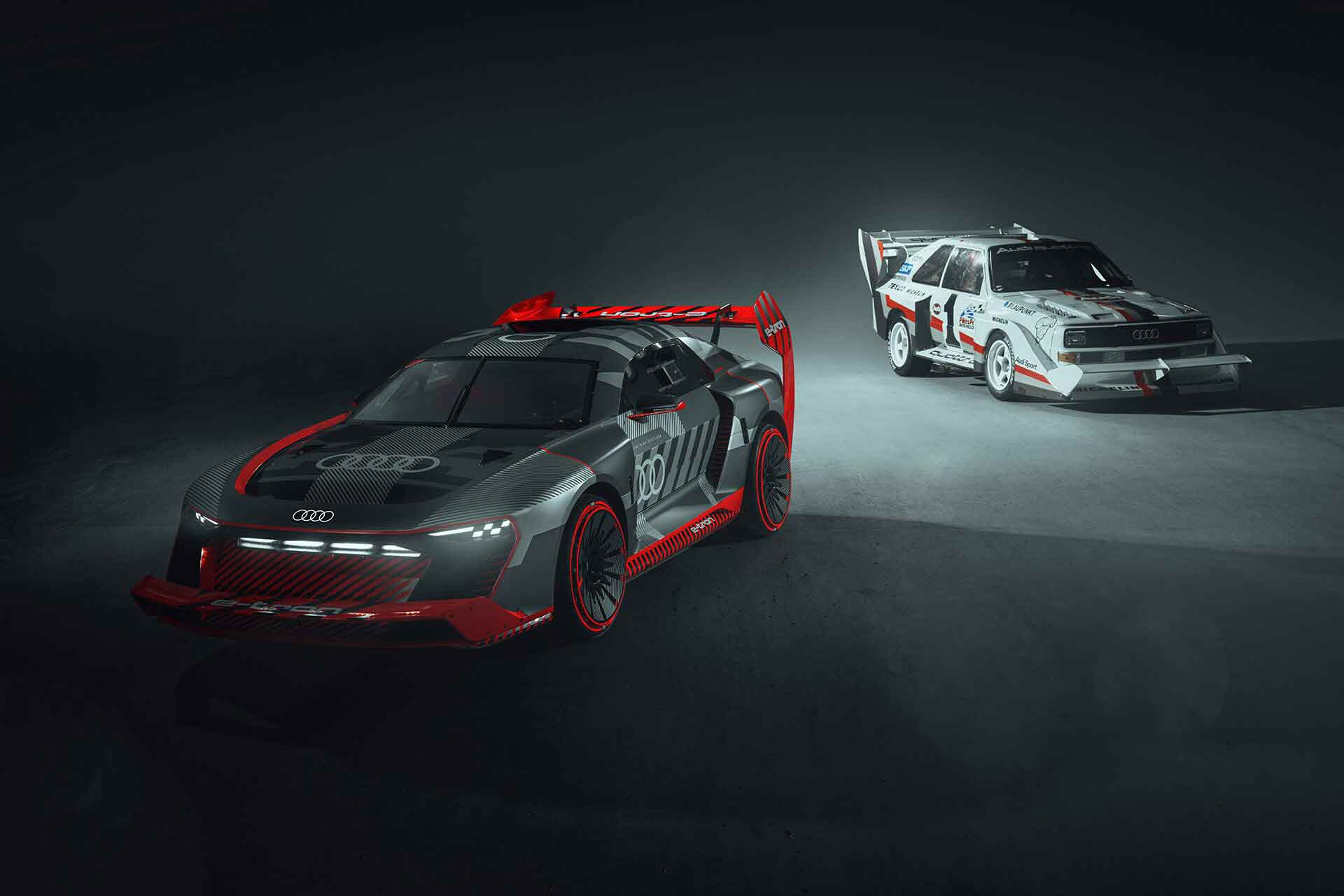 Audi S1 HoonitronとThe legendary Audi quattro S1 E2