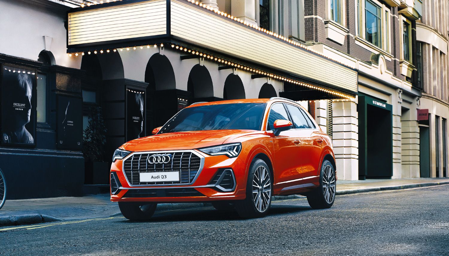 Audi Q3 Audi Q3 Sportbackスペシャルサイト Audi Q3 Audi Q3 Sportbackスペシャルサイト