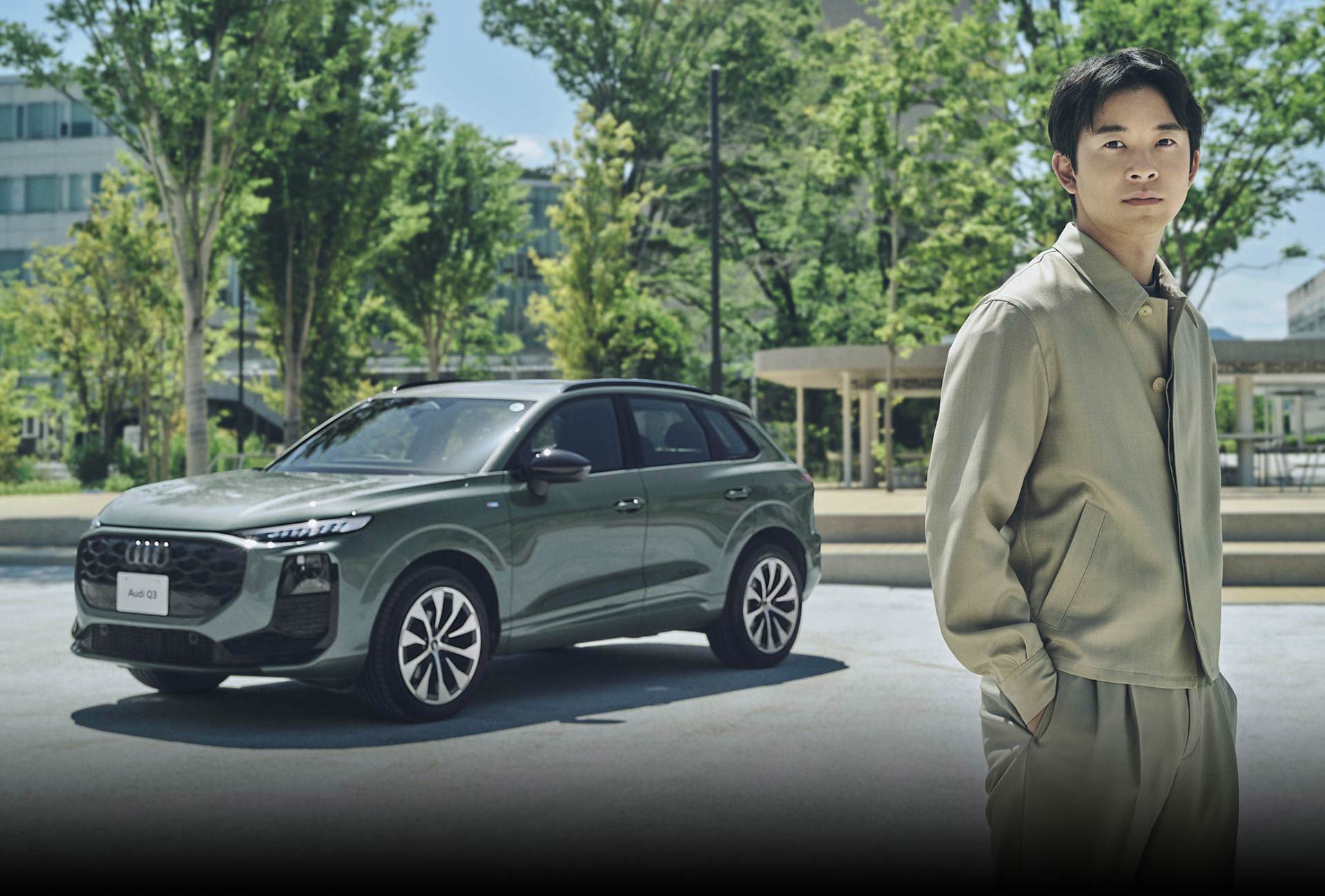 新型Audi Q3と仲野太賀